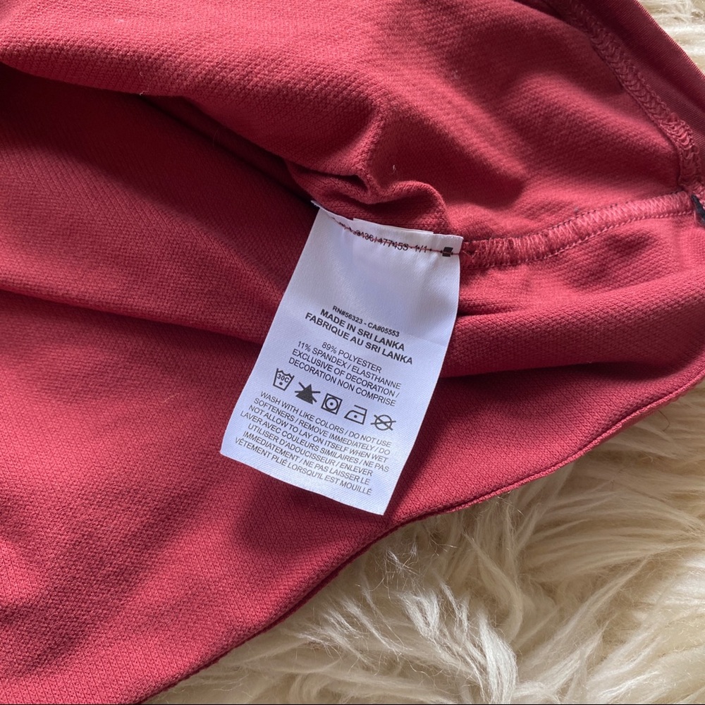 Nike Pro Dri Fit Raspberry Long Sleeve Turtle Neck - Picture 7 of 8